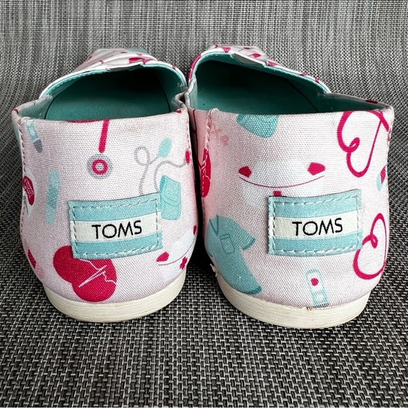 Toms Alpargata Nurse Appreciation Shoes Size W10 - Picture 7 of 9